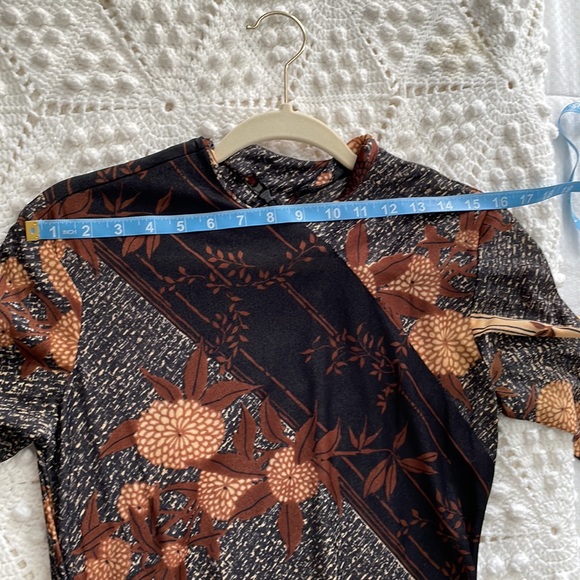 Floral Geometric 70’s Maxi - Vintage Polyester Blend - Picture 10 of 11
